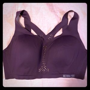 Victoria Secret Underwire Sports Bra